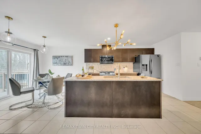 Additional property image - 87 Woodedge Circ