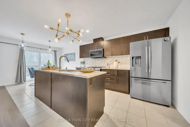 Additional property image - 87 Woodedge Circ