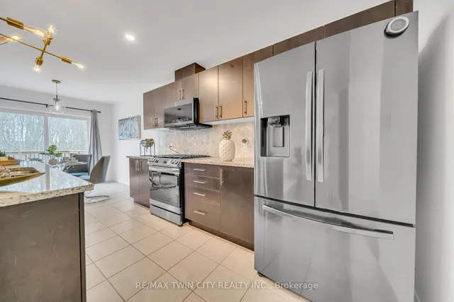 Additional property image - 87 Woodedge Circ