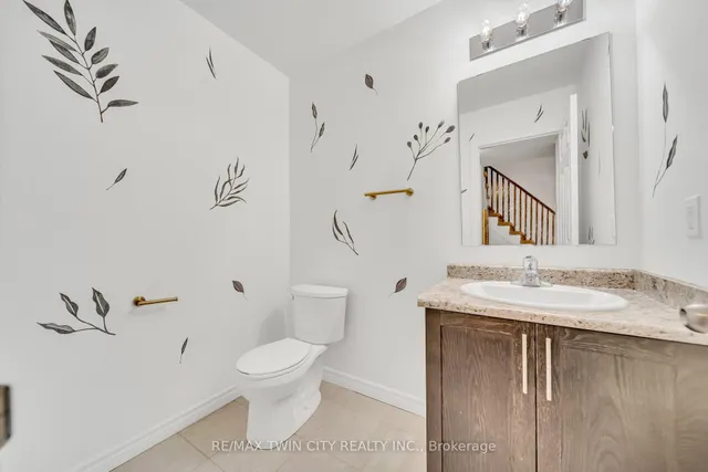 Additional property image - 87 Woodedge Circ