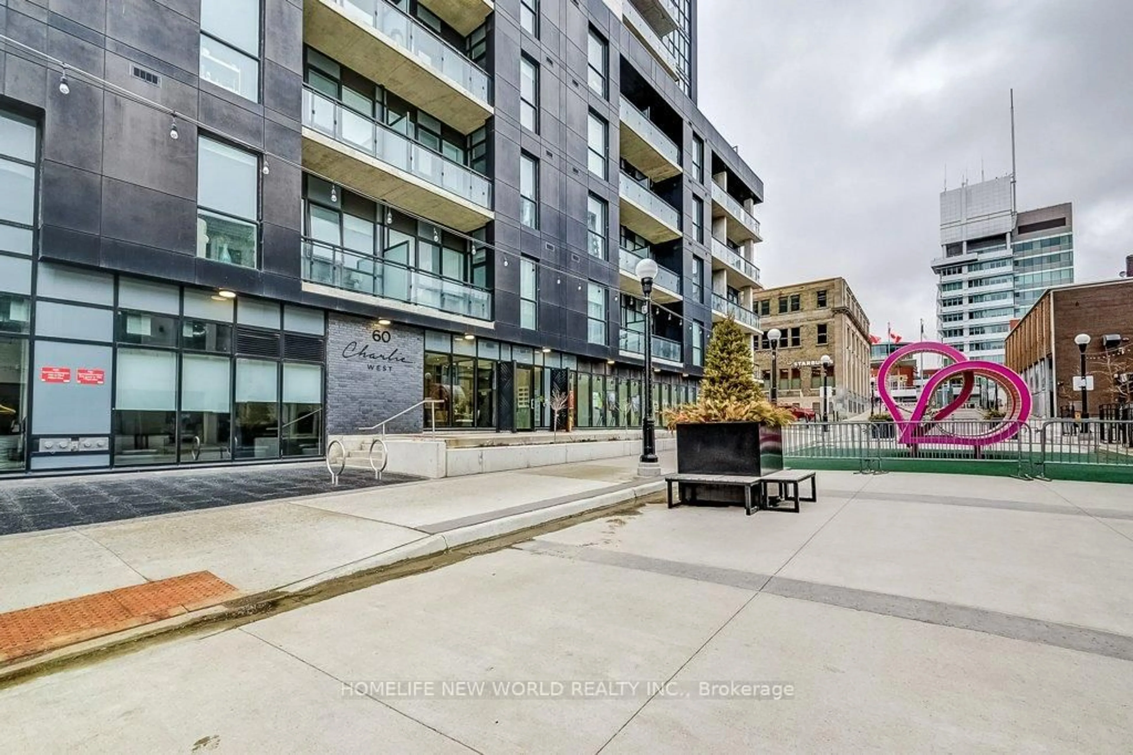 Patio, street for 60 Charles St #1802, Kitchener Ontario N2G 0C9