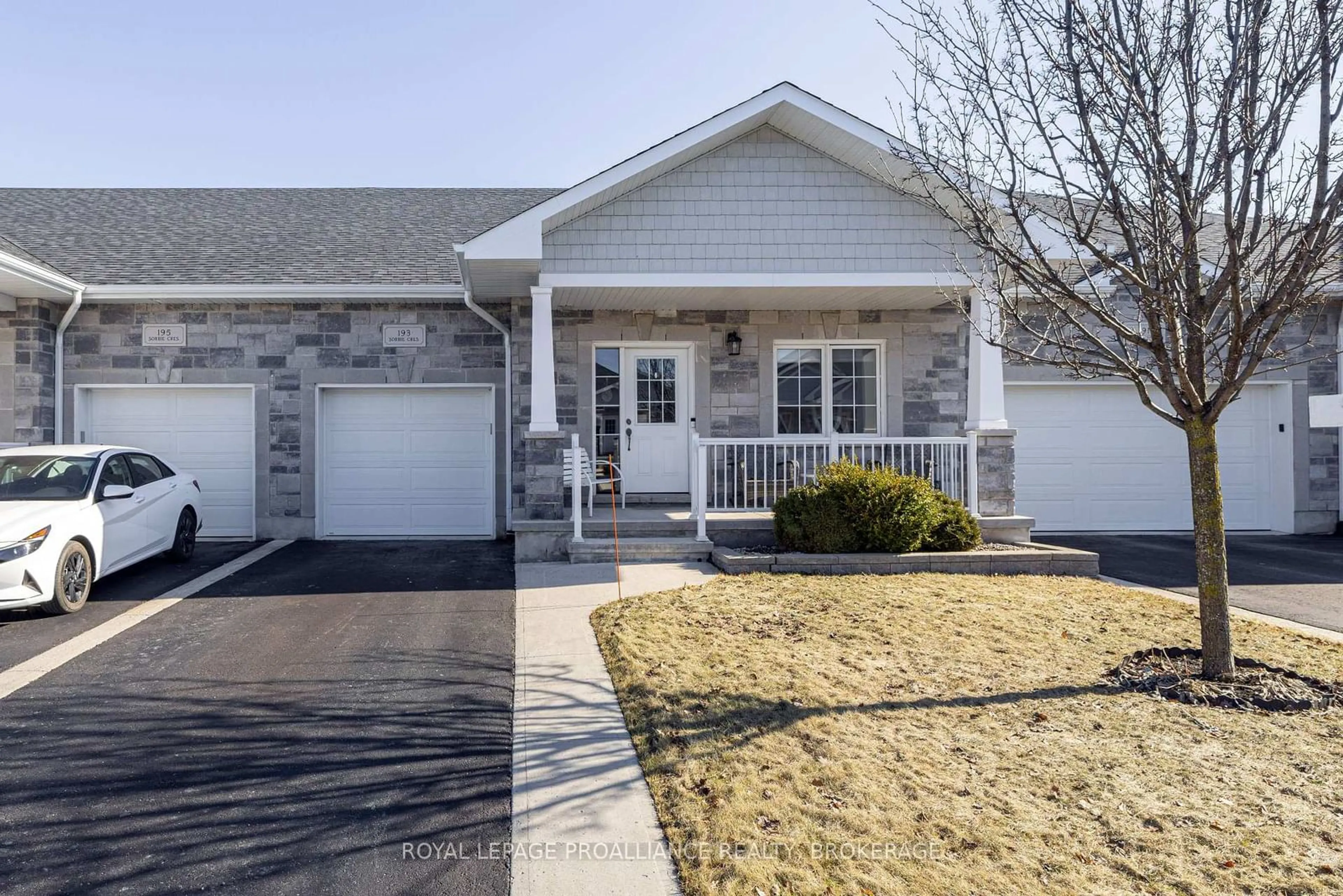 Home with vinyl exterior material, street for 193 Sorbie Cres, Loyalist Ontario K7N 0B8