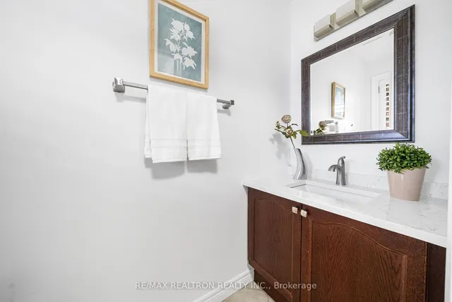 Additional property image - 34 Shadyglen Dr