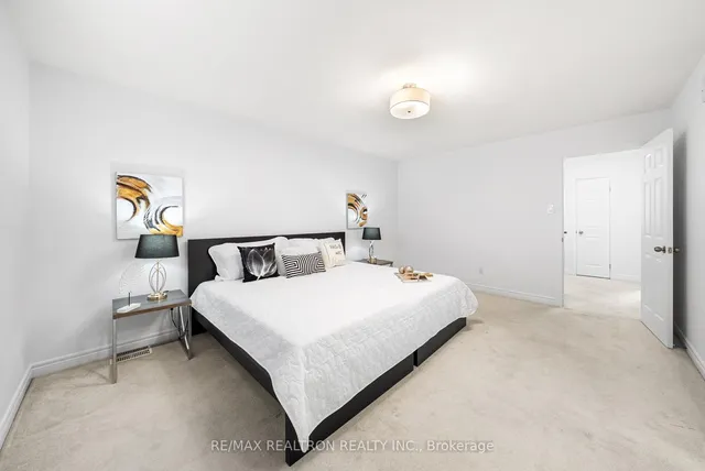 Additional property image - 34 Shadyglen Dr