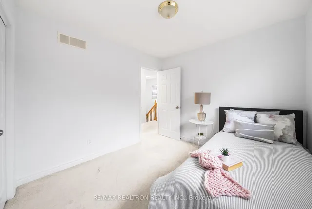 Additional property image - 34 Shadyglen Dr