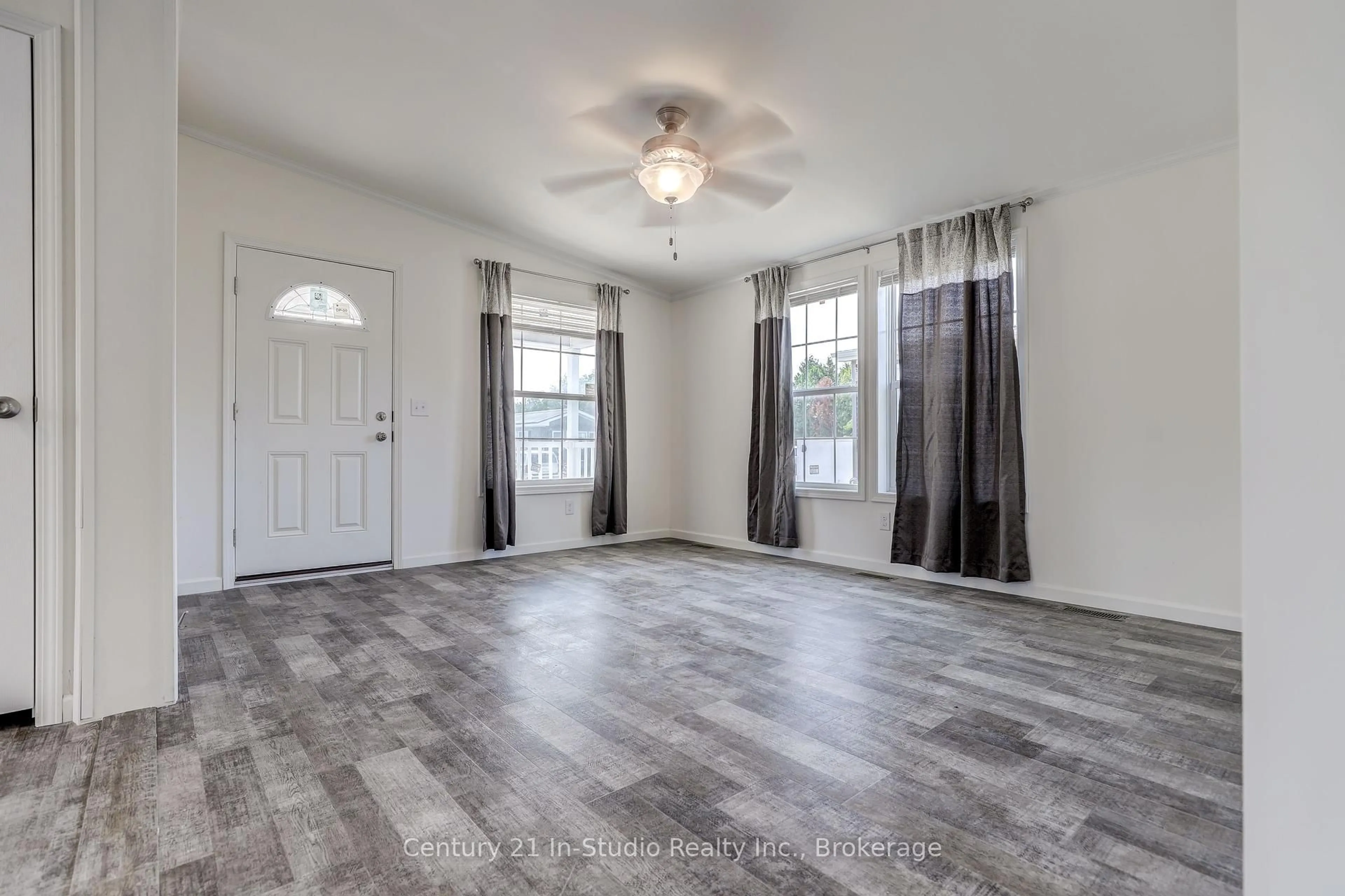 Indoor entryway for 332 Concession 6 #63, Saugeen Shores Ontario N0H 2C7