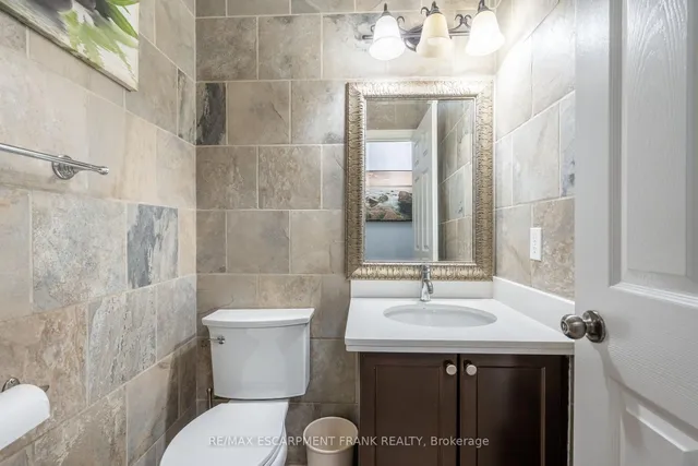 Additional property image - 36 Showcase Dr
