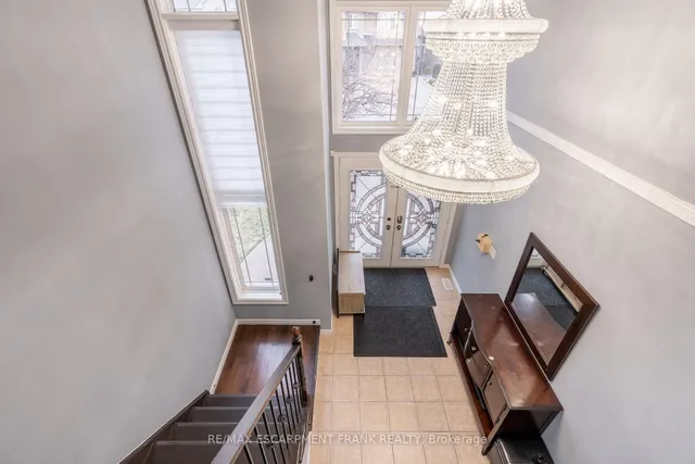 Additional property image - 36 Showcase Dr