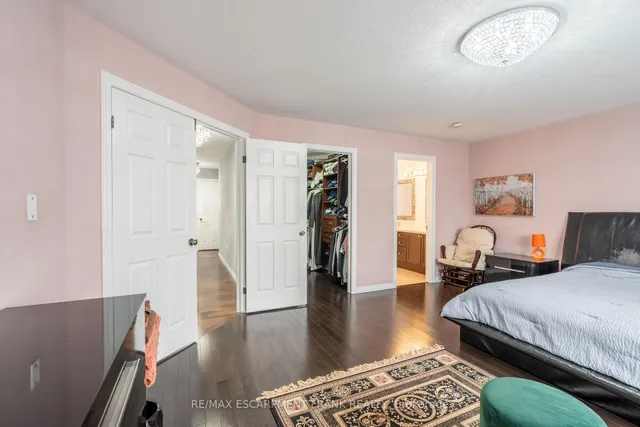Additional property image - 36 Showcase Dr