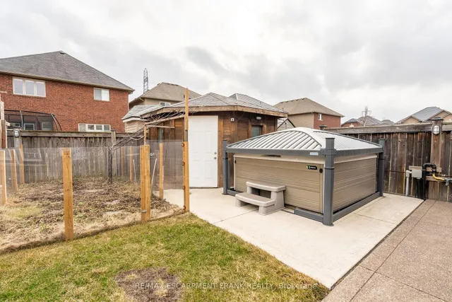 Additional property image - 36 Showcase Dr