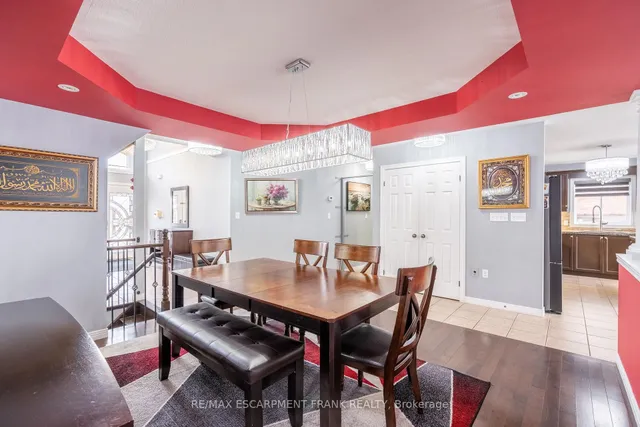 Additional property image - 36 Showcase Dr
