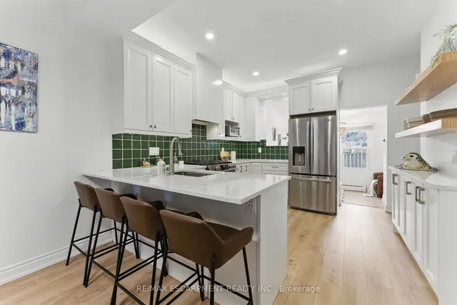 Additional property image - 50 HARVEY St