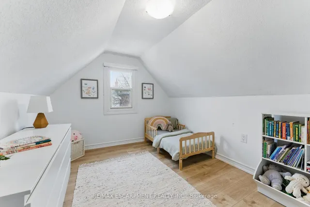 Additional property image - 50 HARVEY St