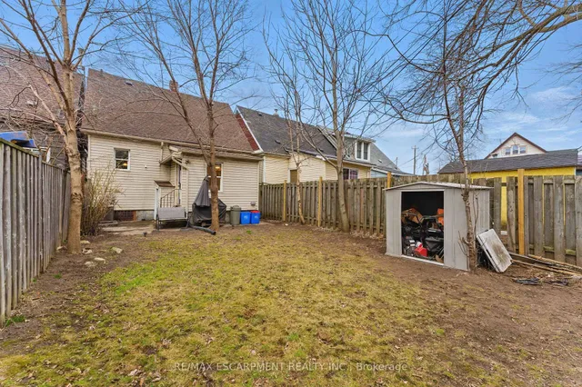 Additional property image - 50 HARVEY St