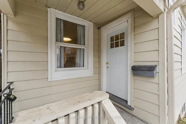 Additional property image - 50 HARVEY St