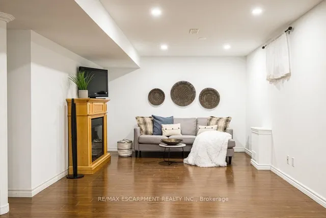Additional property image - 135 ARROWHEAD Dr