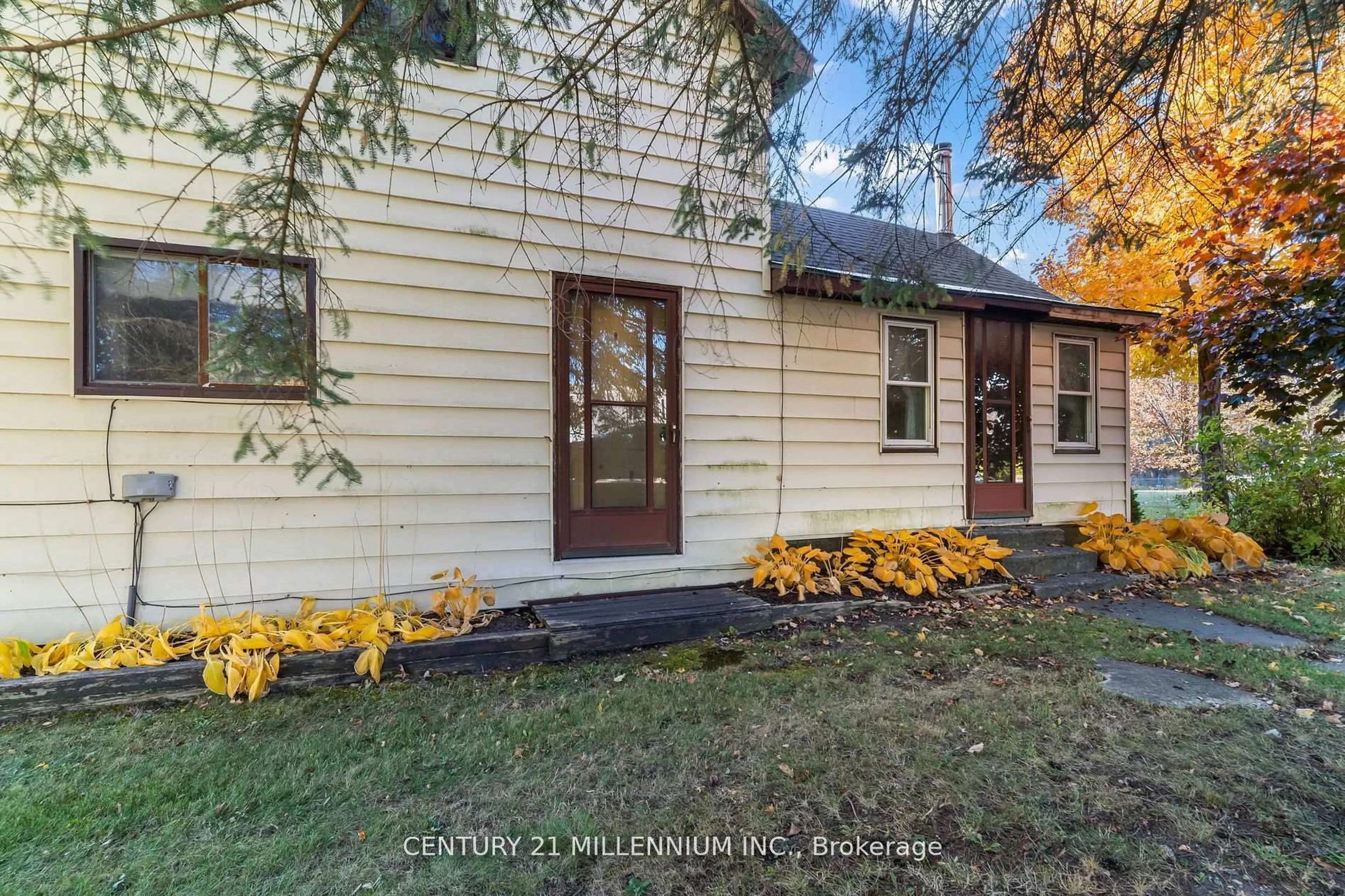 A pic from outside/outdoor area/front of a property/back of a property/a pic from drone, street for 14338 Bruce Road 10, Brockton Ontario N0G 1S0