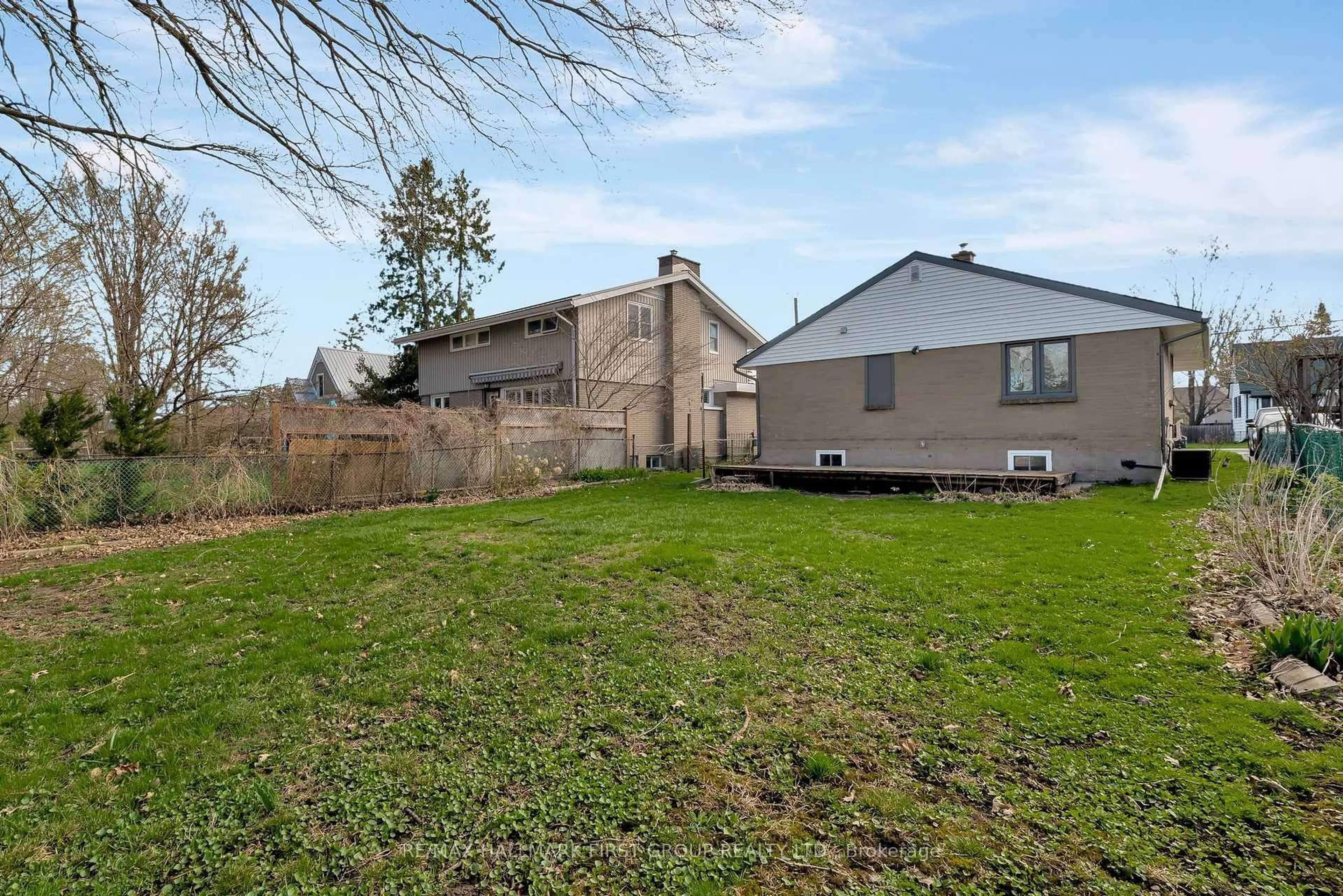Patio, unknown for 78 Golfdale Rd, Belleville Ontario K8N 4A7