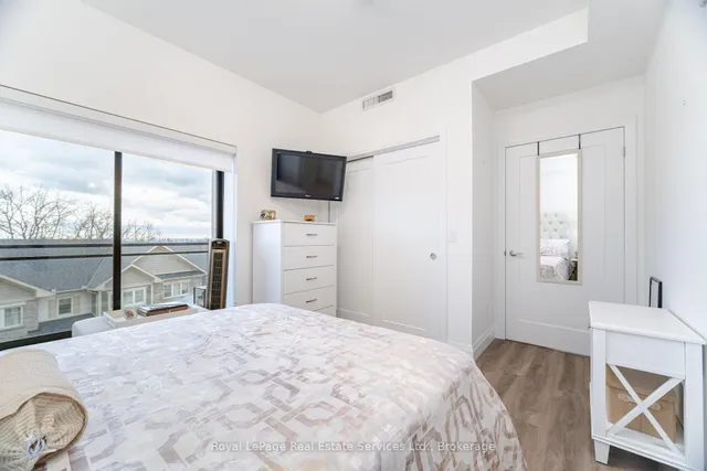 Additional property image - 30 Hamilton St Unit 205