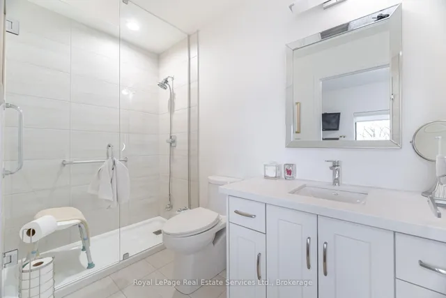 Additional property image - 30 Hamilton St Unit 205