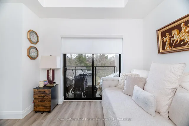 Additional property image - 30 Hamilton St Unit 205