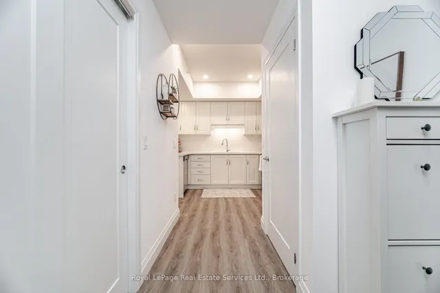 Additional property image - 30 Hamilton St Unit 205