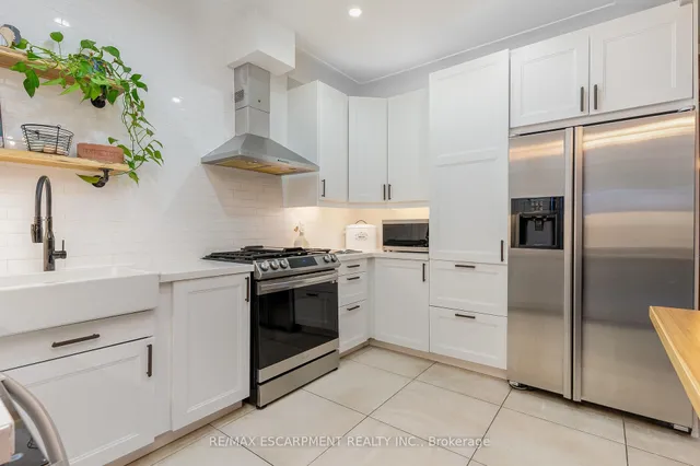Additional property image - 81 Kensington Ave