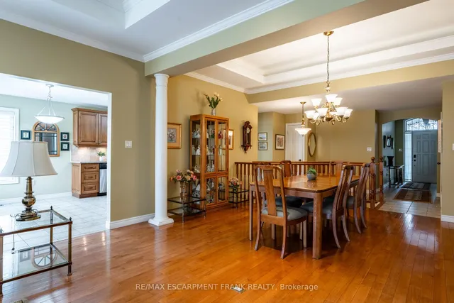 Additional property image - 345 Southcote Rd