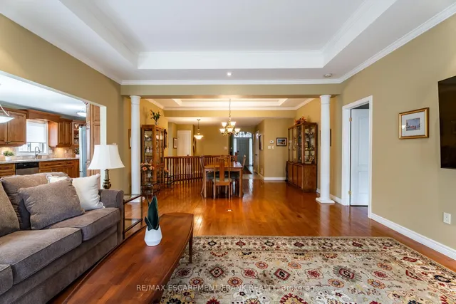 Additional property image - 345 Southcote Rd