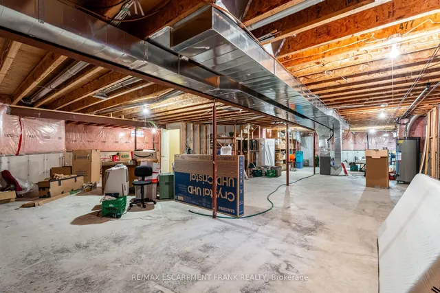 Additional property image - 345 Southcote Rd
