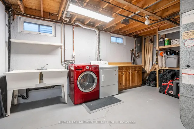 Additional property image - 15 Elford Cres