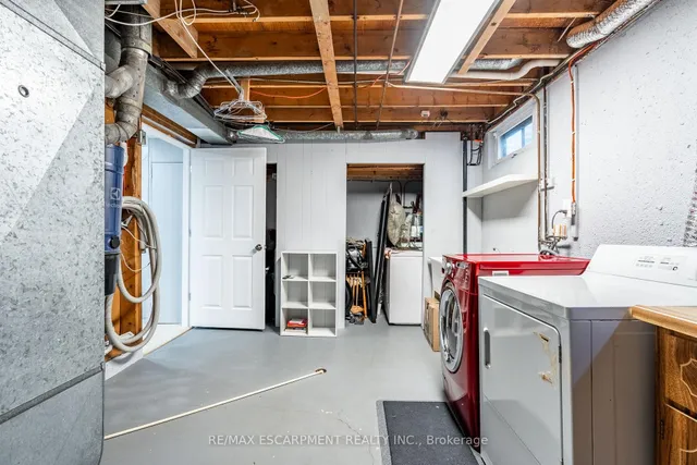 Additional property image - 15 Elford Cres