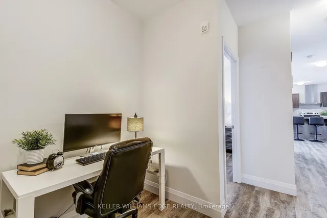 Additional property image - 1 Redfern Ave Unit 424