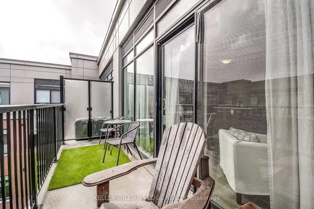 Additional property image - 1 Redfern Ave Unit 424