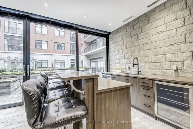 Additional property image - 1 Redfern Ave Unit 424