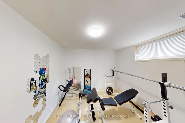 Additional property image - 17 Taymall St