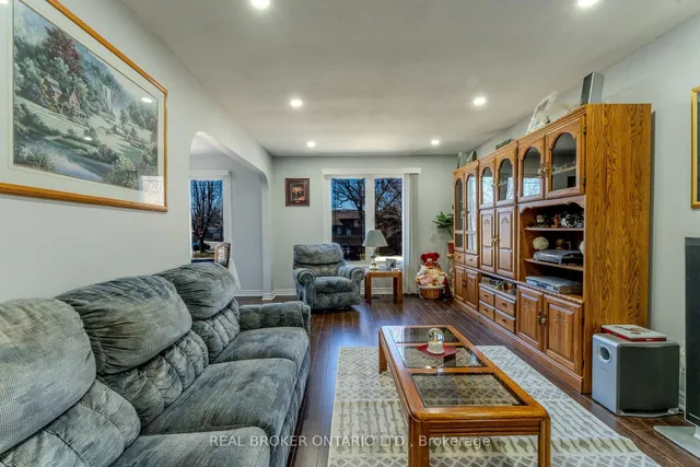 Additional property image - 17 Taymall St