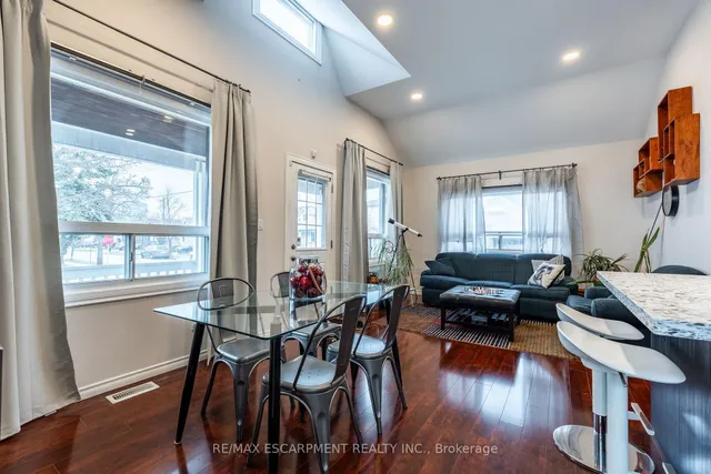 Additional property image - 170 Newlands Ave