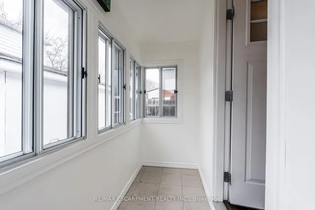 Additional property image - 170 Newlands Ave