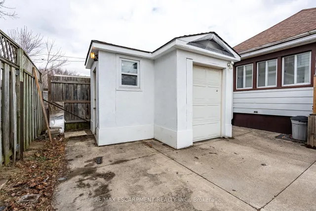 Additional property image - 170 Newlands Ave