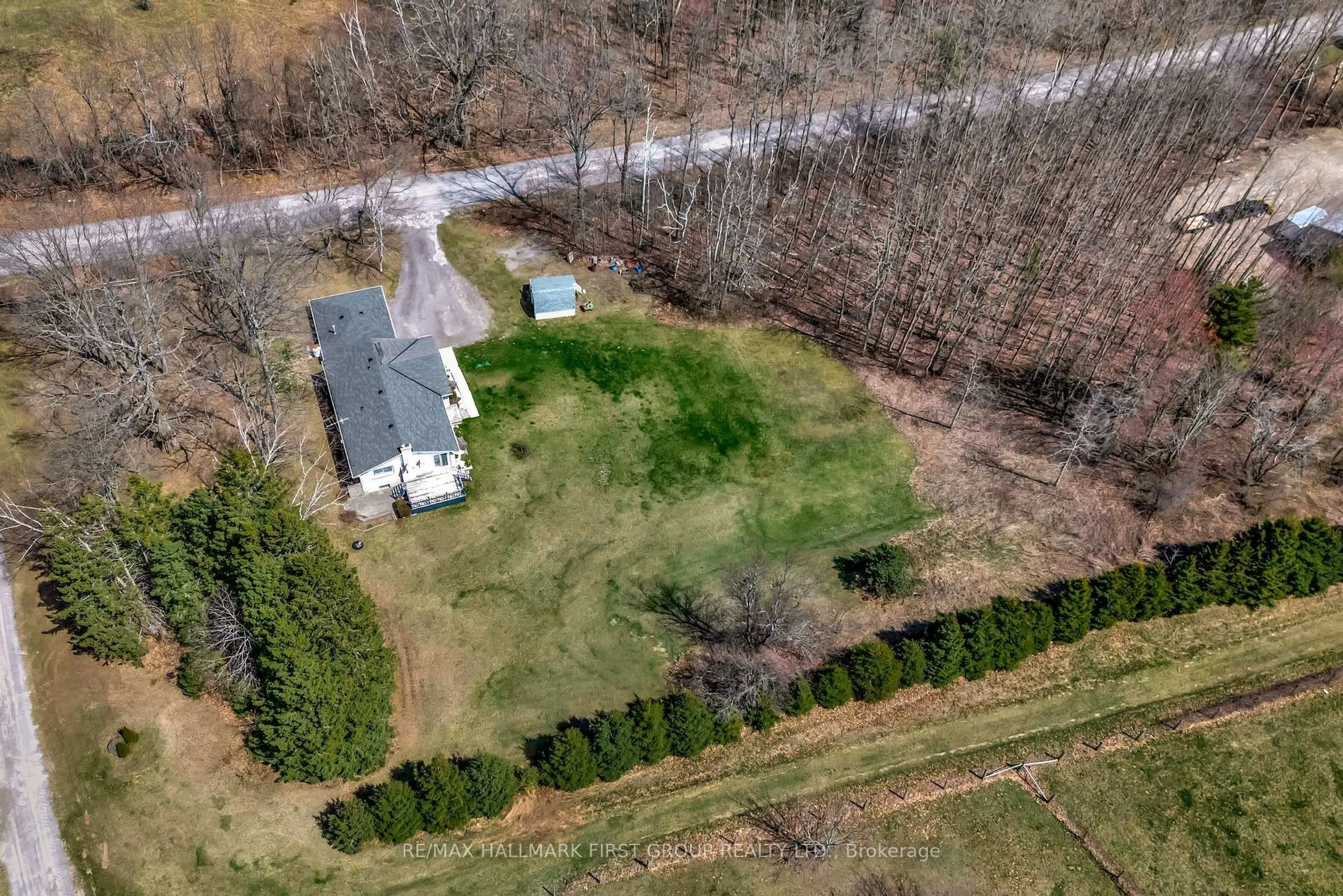 A pic from outside/outdoor area/front of a property/back of a property/a pic from drone, unknown for 3798 Hickerson Rd, Hamilton Township Ontario K0K 1C0