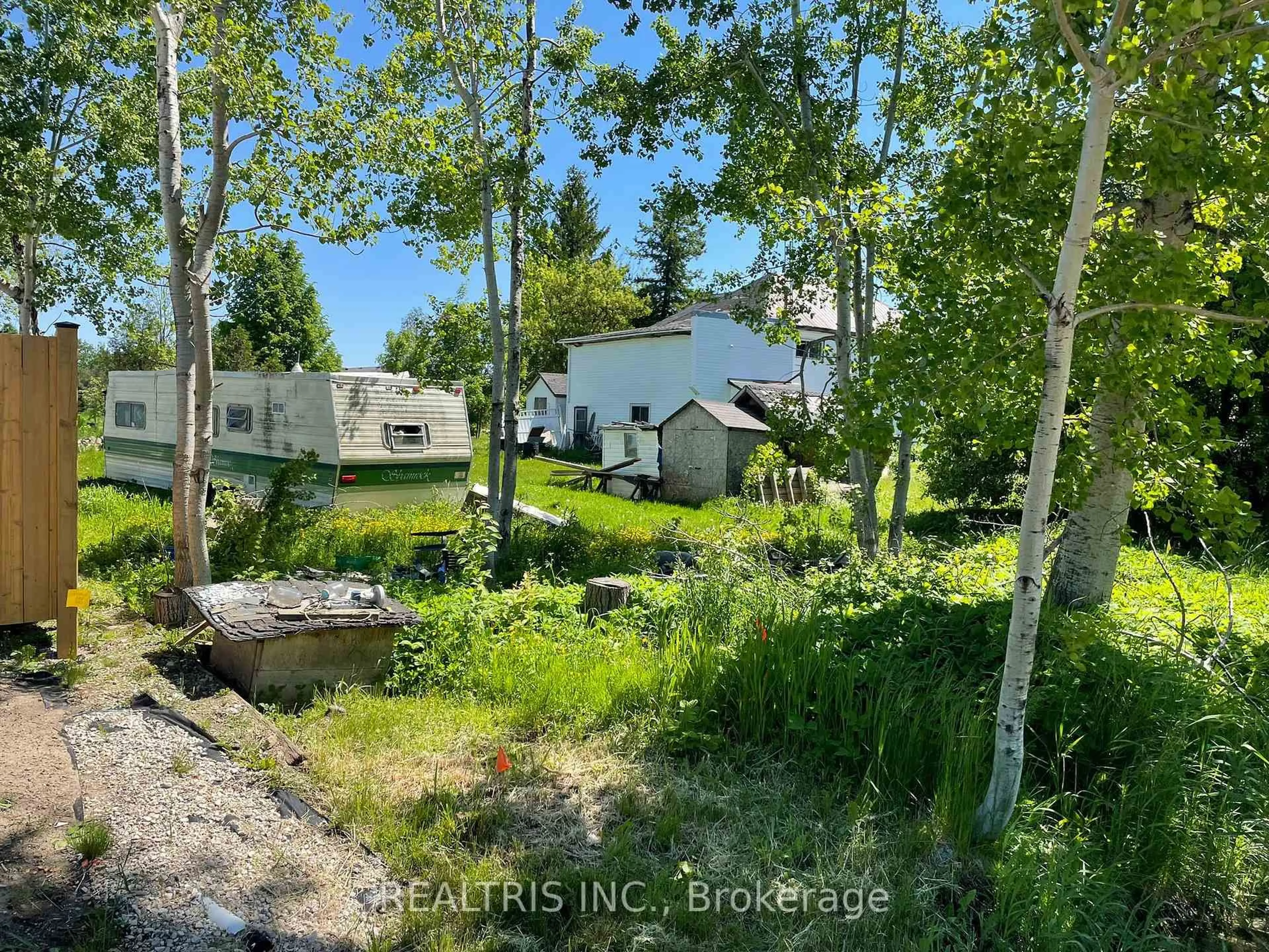 A pic from outside/outdoor area/front of a property/back of a property/a pic from drone, forest/trees view for 682419 260 Side Rd, Melancthon Ontario L9V 2N1