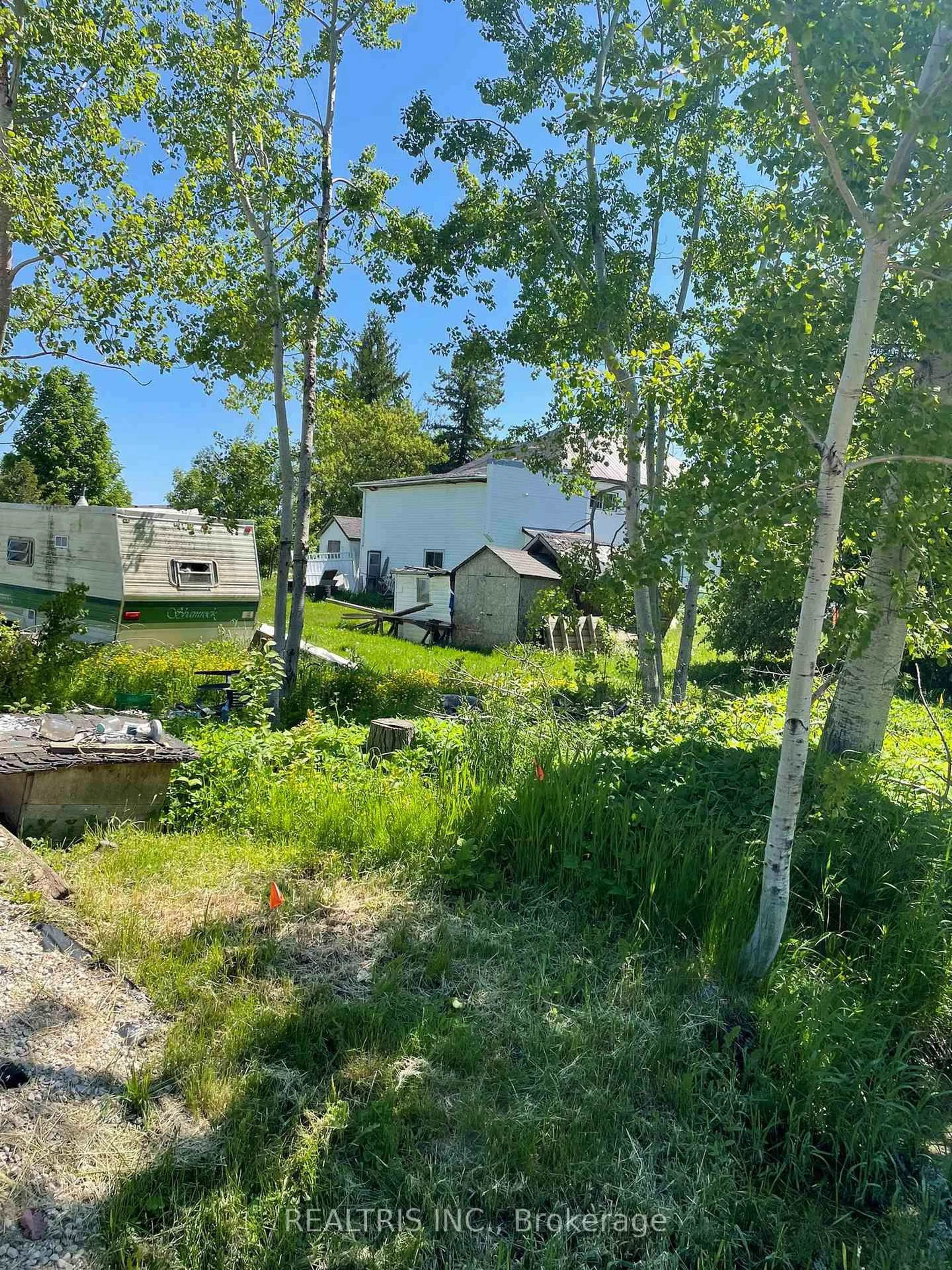 A pic from outside/outdoor area/front of a property/back of a property/a pic from drone, forest/trees view for 682419 260 Side Rd, Melancthon Ontario L9V 2N1