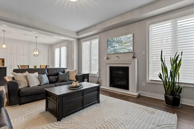 Additional property image - 129 Fingland Cres