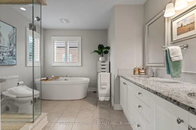 Additional property image - 129 Fingland Cres