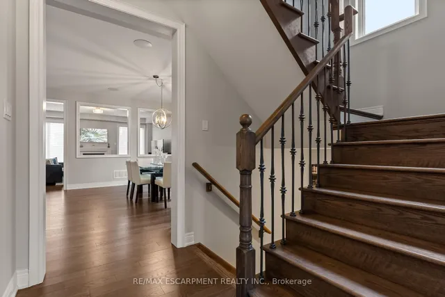 Additional property image - 129 Fingland Cres