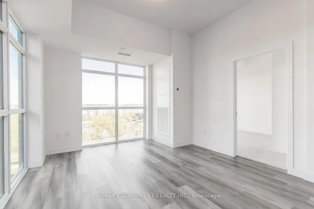 Additional property image - 470 Dundas St Unit 502