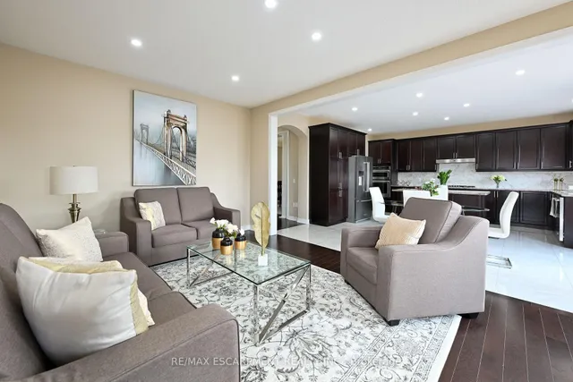 Additional property image - 71 Chaumont Dr