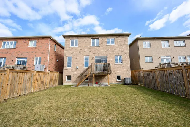 Additional property image - 71 Chaumont Dr