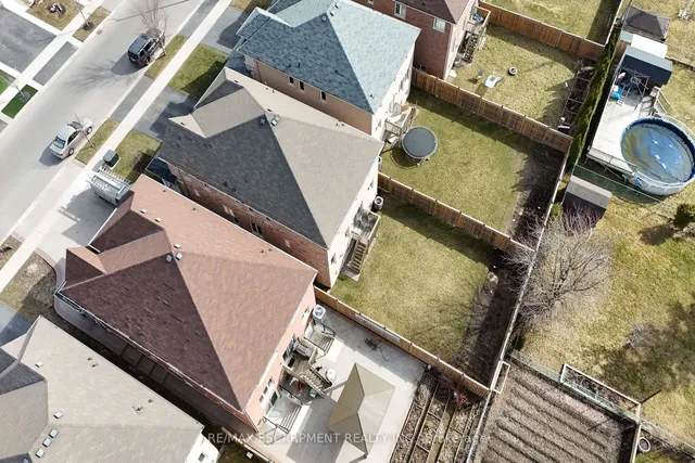 Additional property image - 71 Chaumont Dr